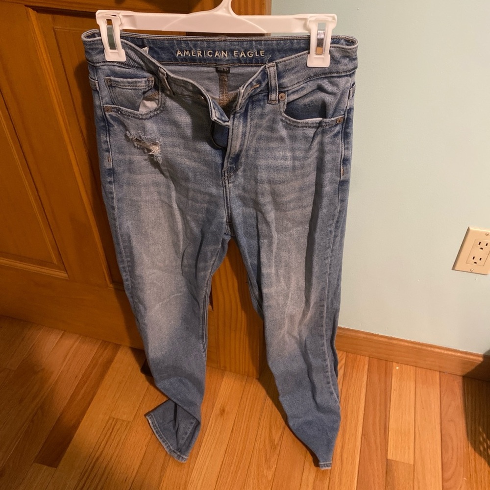 American Eagle Straight Leg Jeans
